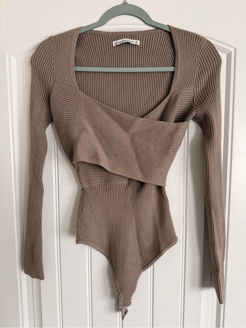 Abercrombie & Fitch Ribbed Taupe Wrap-Front Long-Sleeve Bodysuit
